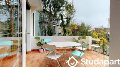 Chambre - 10 m² - 1 pièce