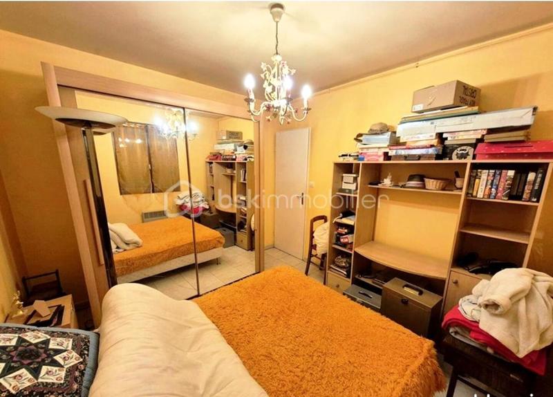 Maison traditionnelle - 100 m² - 5 pièces