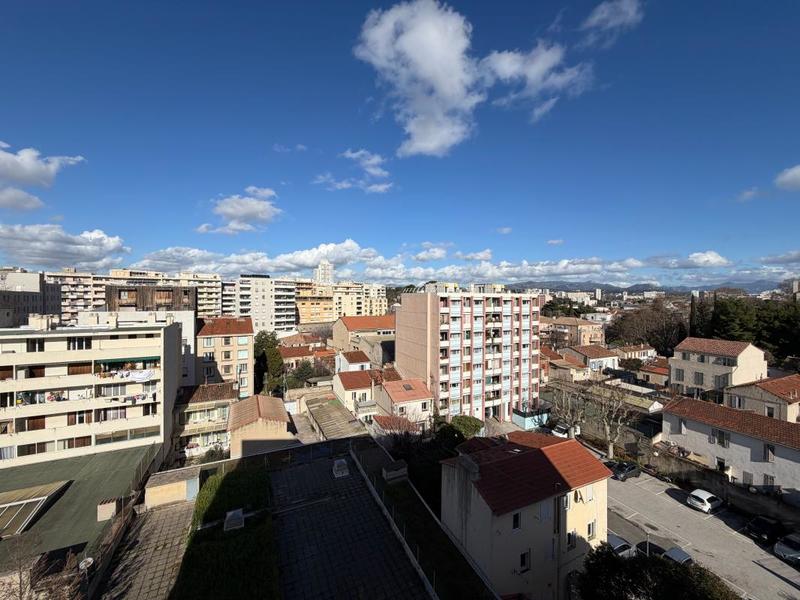 Studio - 21 m² - 2 pièces