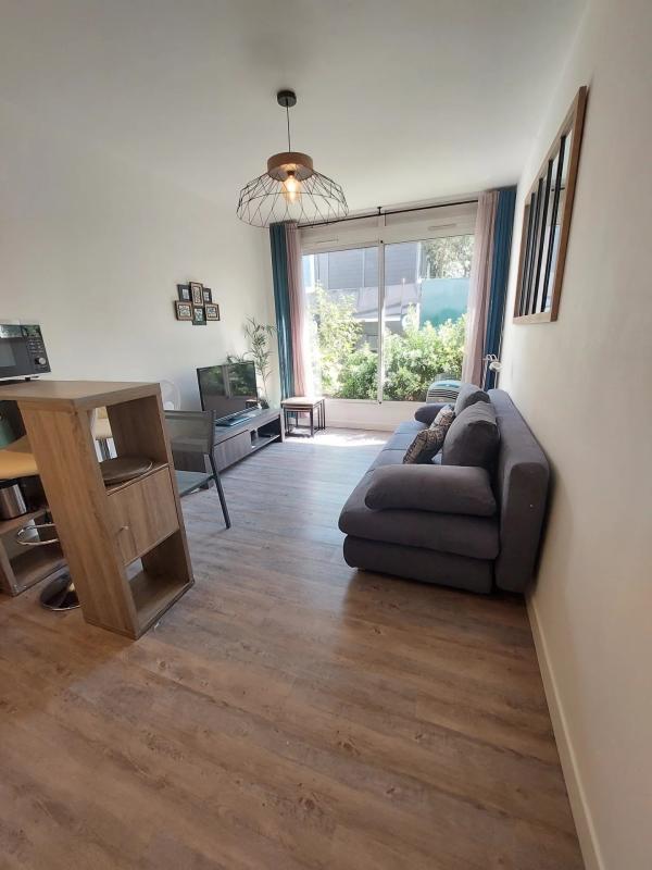 Studio - 28 m² - 1 pièce