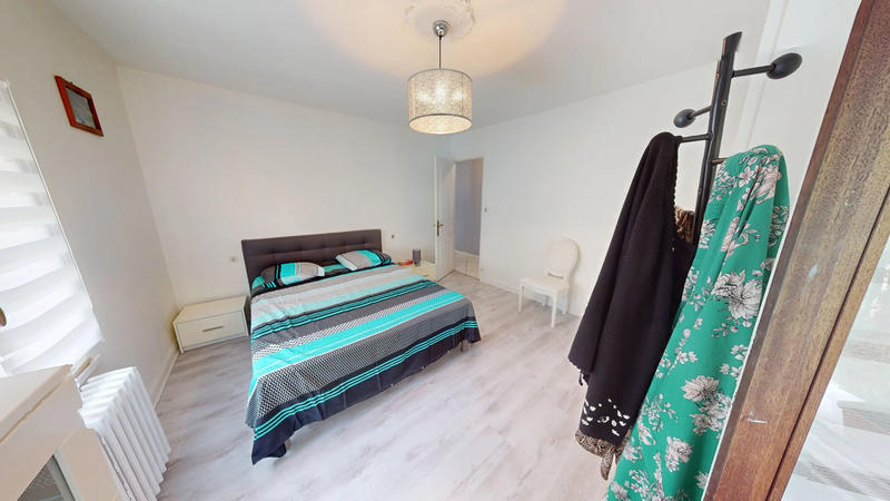 Maison - 152 m² - 6 pièces