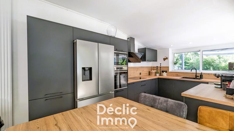 Maison - 135 m² - 6 pièces