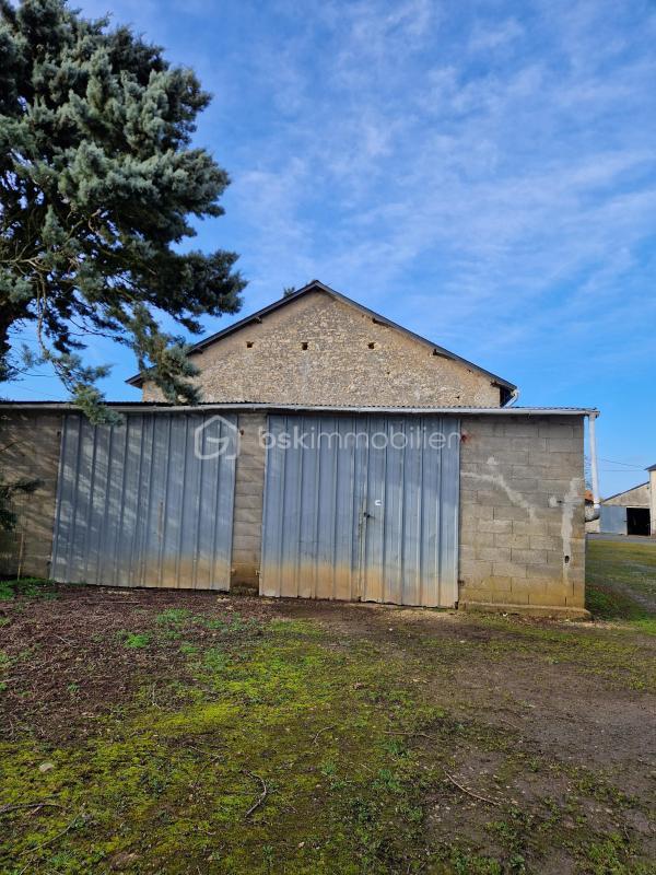 Propriété - 146 m² - 6 pièces