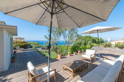 Maison - 104 m² - 5 pièces