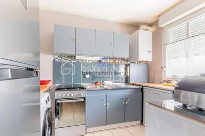 Maison - 85 m² - 5 pièces