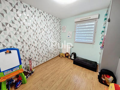 Maison - 65 m² - 5 pièces