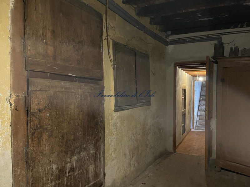 Maison - 216 m² - 7 pièces