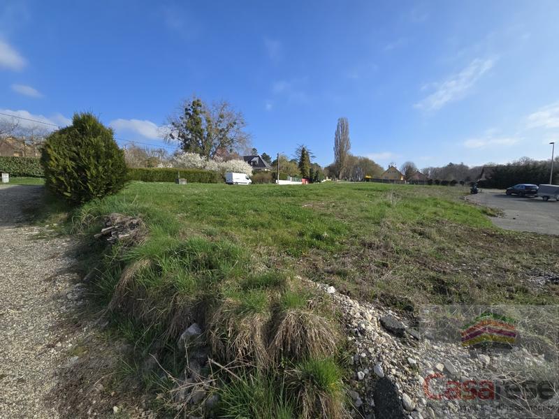 Terrain constructible - 800 m²