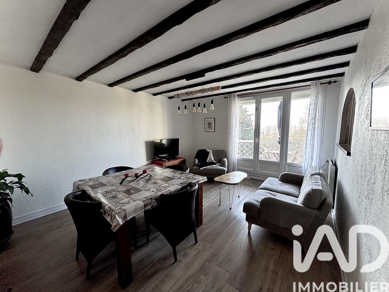 Appartement - 94 m² - 5 pièces