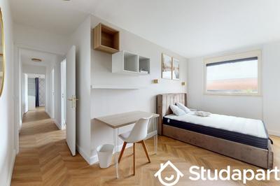 Chambre - 11 m² - 1 pièce