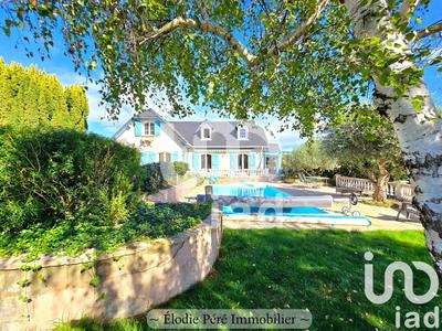 Maison - 121 m² - 4 pièces