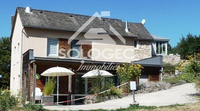 Mas - 337 m² - 15 pièces