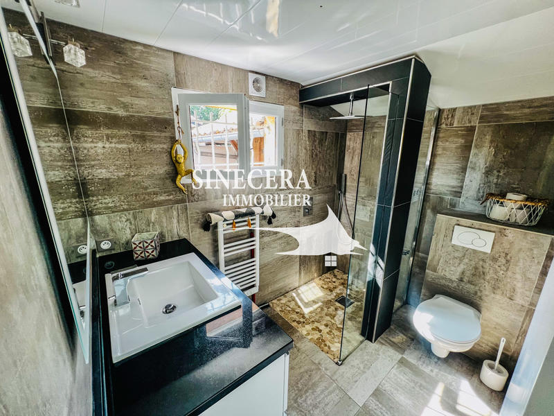 Maison - 142 m² - 6 pièces