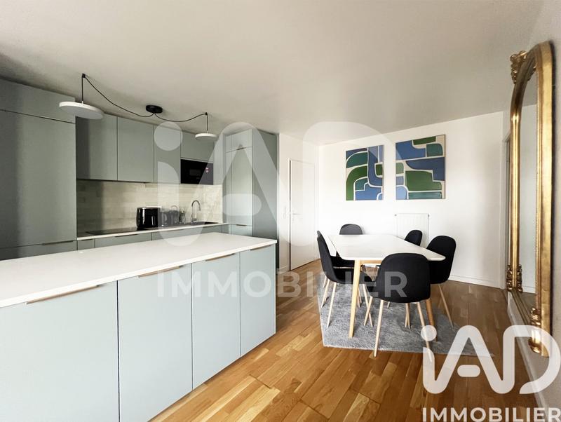 Appartement - 80 m² - 4 pièces