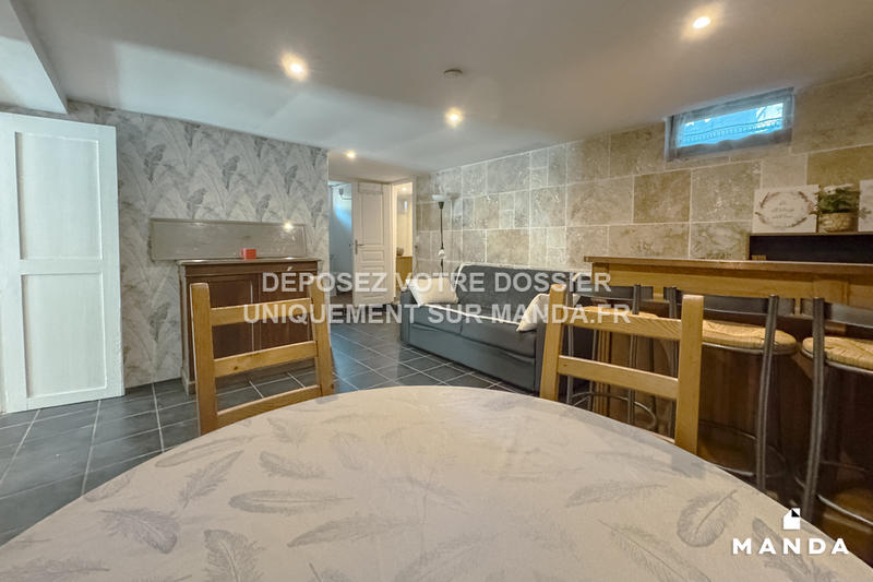 Appartement - 60 m² - 2 pièces