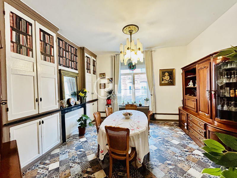 Maison de ville - 161 m² - 7 pièces