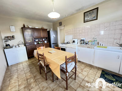 Maison - 95 m² - 4 pièces