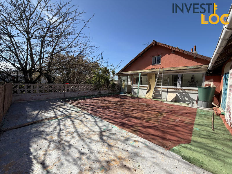 Maison - 160 m² - 6 pièces