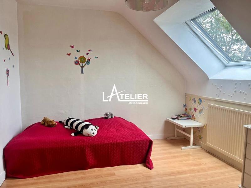 Maison - 200 m² - 7 pièces