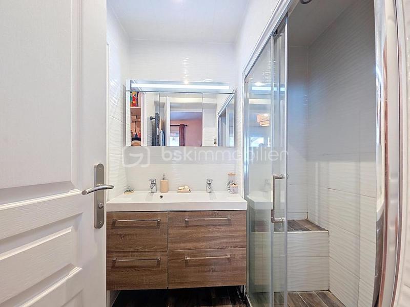 Maison - 136 m² - 5 pièces