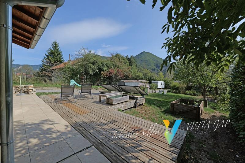 Maison - 86 m² - 5 pièces