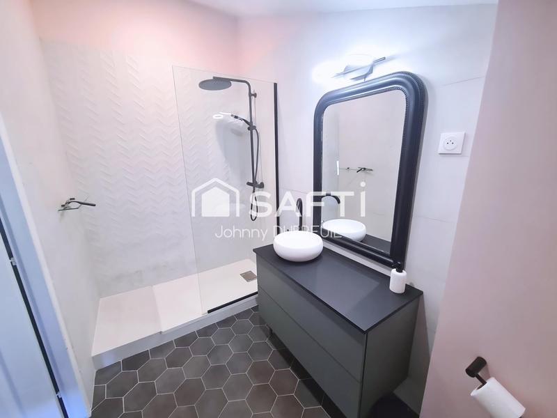 Maison de maîtres - 300 m² - 8 pièces