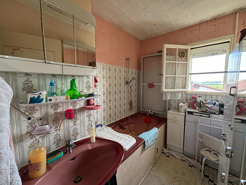 Maison - 89 m² - 6 pièces