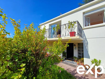 Maison - 105 m² - 4 pièces