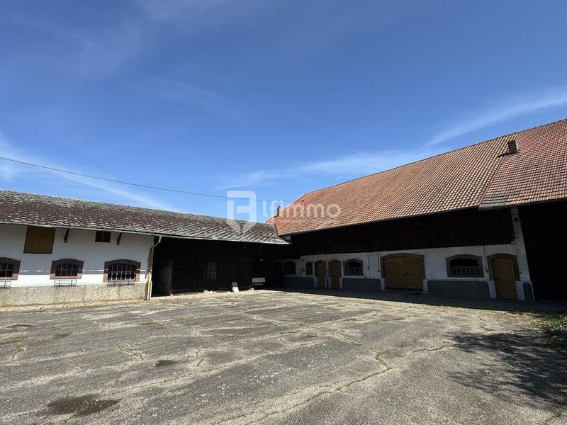 Corps de ferme - 181 m² - 8 pièces