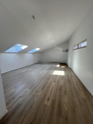 Appartement - 120 m² - 5 pièces