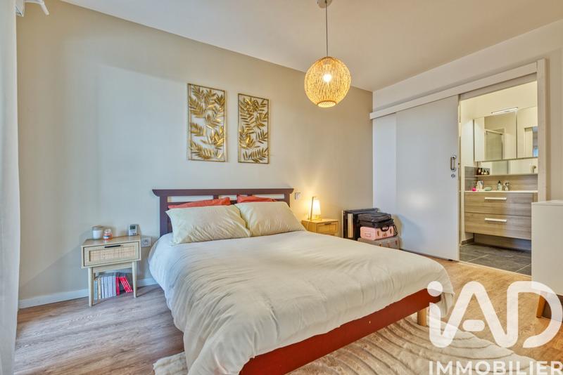 Appartement - 81 m² - 3 pièces