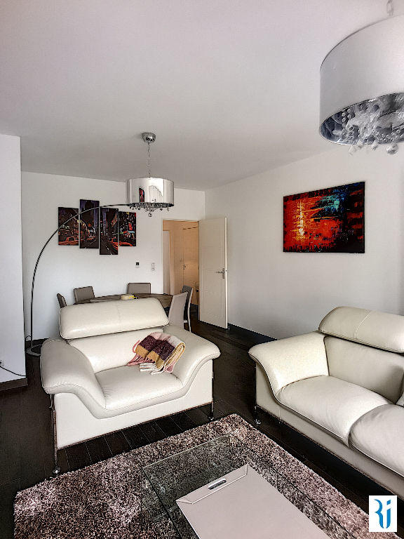 Appartement - 91 m² - 3 pièces