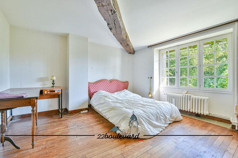 Maison ancienne - 193 m² - 7 pièces