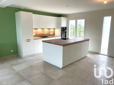 Maison - 140 m² - 6 pièces