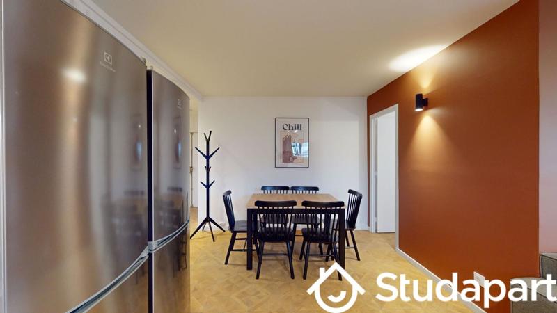 Chambre - 9 m² - 1 pièce