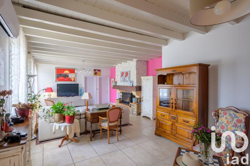 Maison - 250 m² - 9 pièces