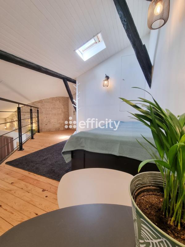 Appartement - 104 m² - 5 pièces