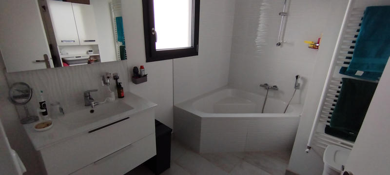 Maison - 136 m² - 6 pièces