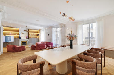 Appartement - 180 m² - 6 pièces