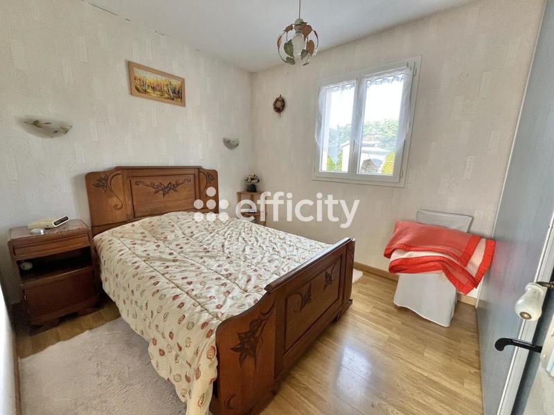 Pavillon - 90 m² - 5 pièces