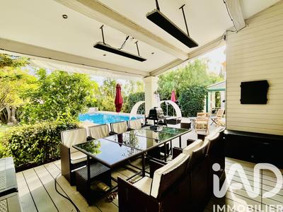 Maison - 179 m² - 6 pièces