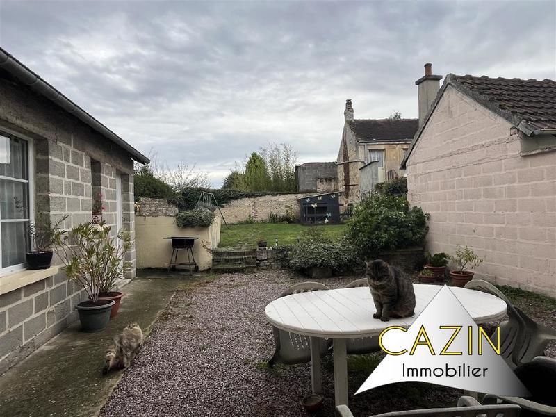 Maison - 93 m² - 5 pièces