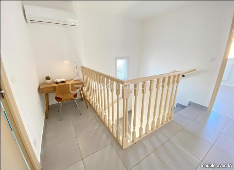 Maison - 97 m² - 5 pièces