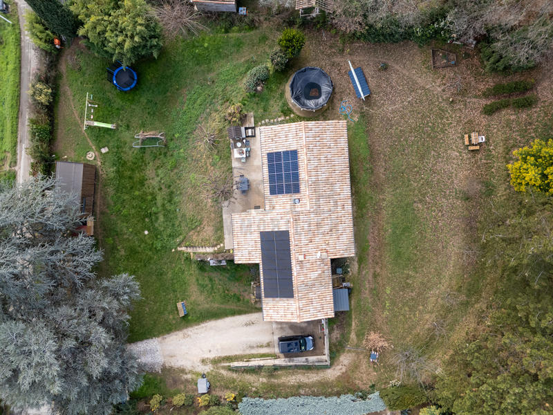 Villa - 180 m² - 7 pièces