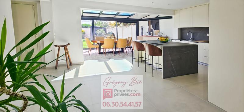 Maison - 95 m² - 4 pièces