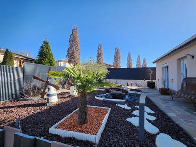 Maison - 127 m² - 5 pièces