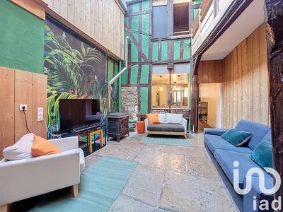 Maison - 182 m² - 9 pièces