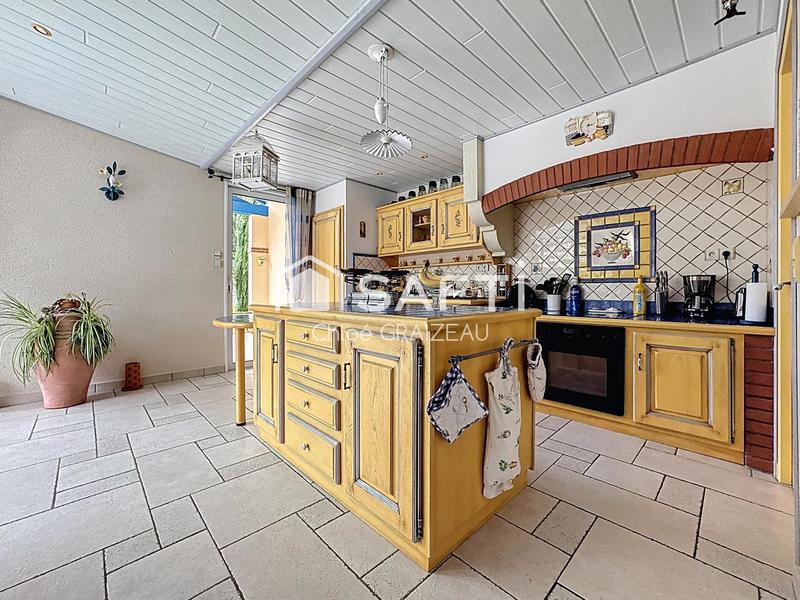 Maison - 192 m² - 7 pièces