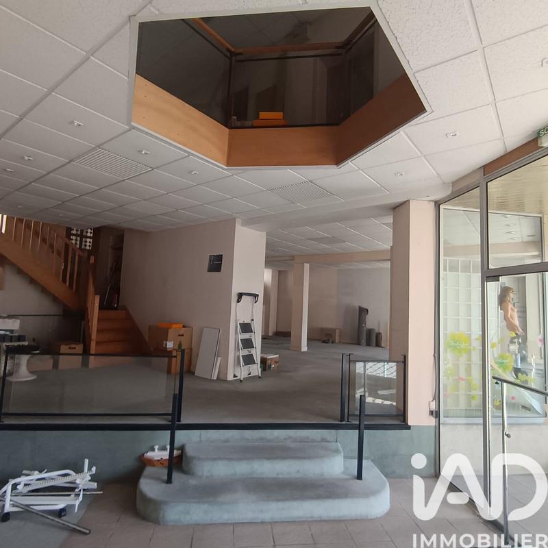 Maison - 200 m² - 9 pièces