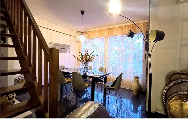 Maison - 101 m² - 6 pièces